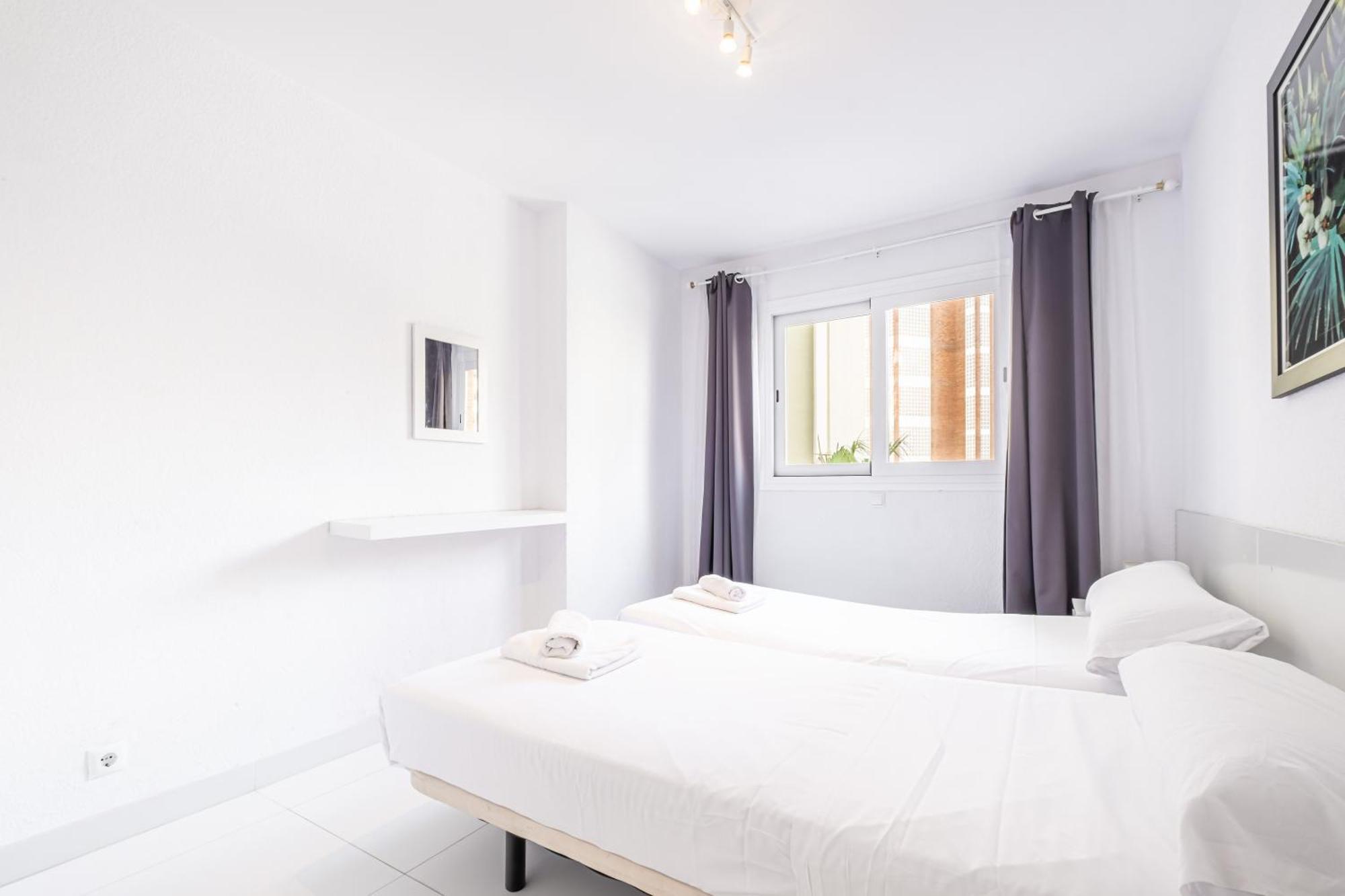 Carlos V 3-A Apartment Levante Beach Benidorm Bagian luar foto